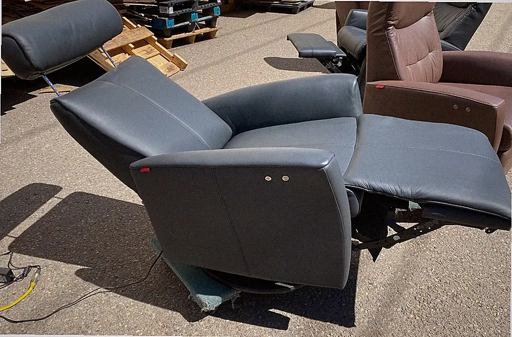 Fjords Atlantis Power Swing Swivel Relaxer Recliner Chair AL Anthracite Leather