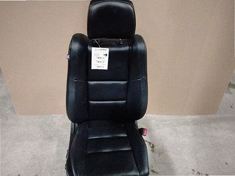 Passenger Right Front Leather Seat 4610325AN Fits 14-22 Grand Cherokee 2813139